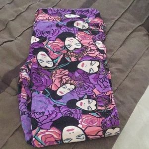 Lularoe Disney Villain Leggings